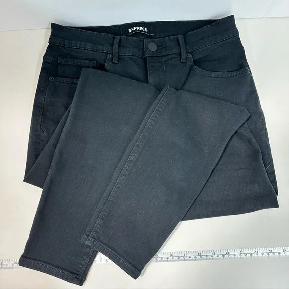 EXPRESS Perfect Curves Black High Rise Denim Legging JEANS Sz 8R Stretch… - Picture 5 of 12
